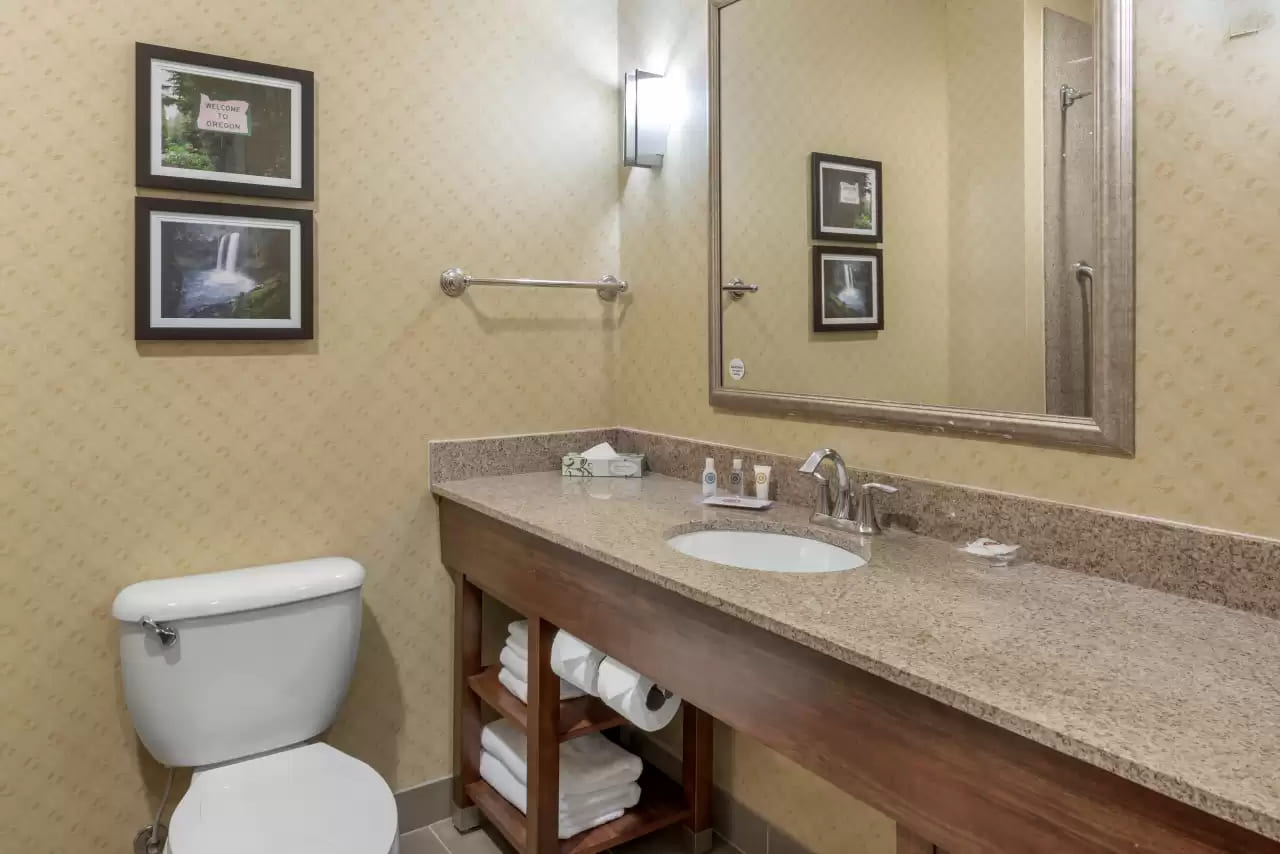 Comfort Suites Eugene University