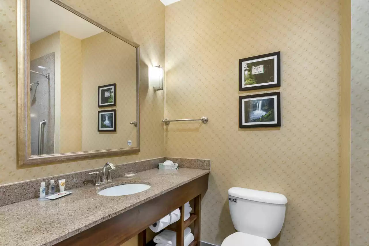 Comfort Suites Eugene University